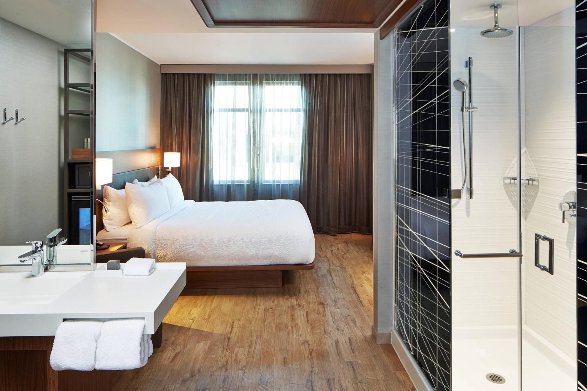 Ac Hotel By Marriott Portland Downtown, Or Экстерьер фото
