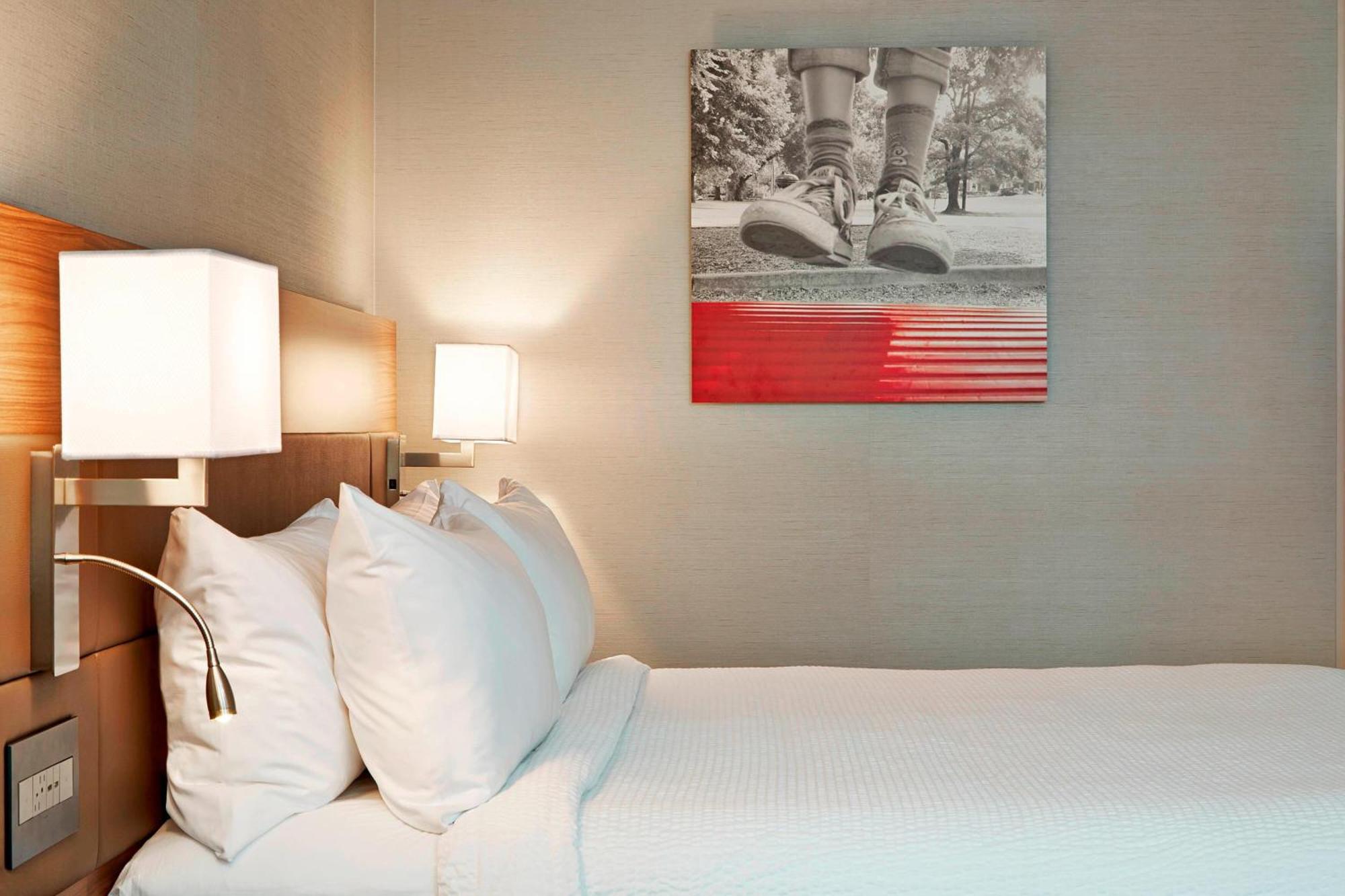 Ac Hotel By Marriott Portland Downtown, Or Экстерьер фото